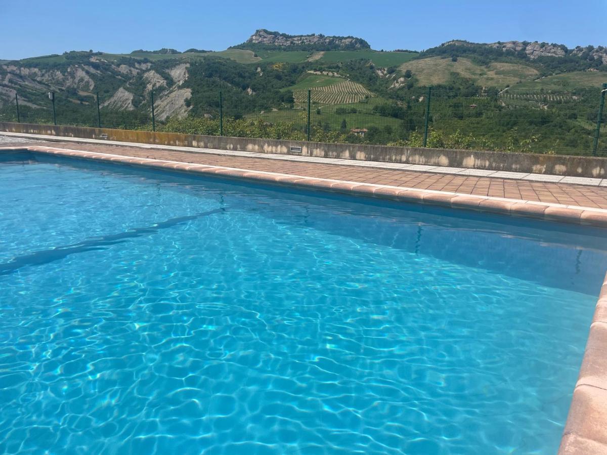 Ca' Vanello Borgo Tossignano Екстериор снимка