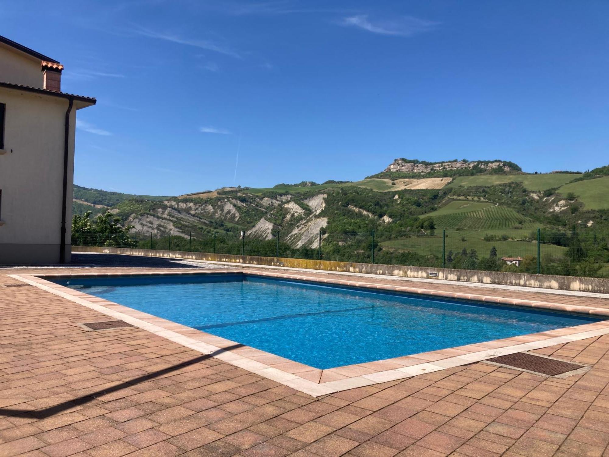 Ca' Vanello Borgo Tossignano Екстериор снимка